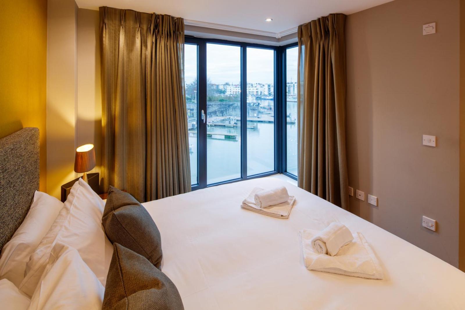 The Boat House Apartment By Cliftonvalley Apartments Bristol Exterior foto